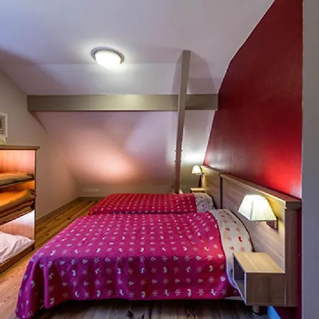 Apart Otel Les Trois Vallees - Arreau