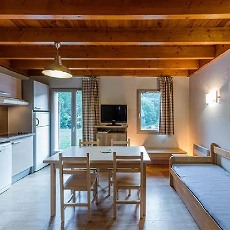 Apart Otel Les Trois Vallees - Arreau