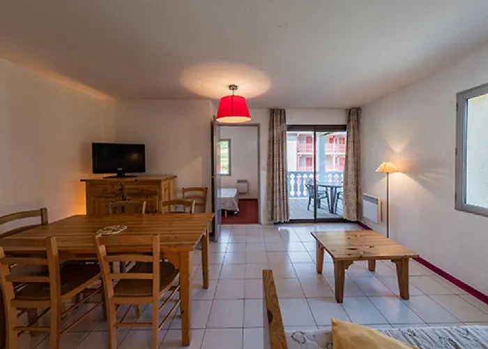 Апарт-отель Les Trois Vallees - Арро